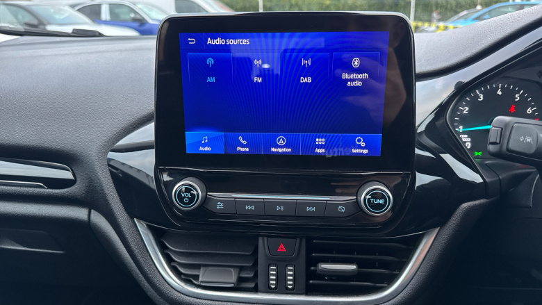 Ford Fiesta 1.1 Zetec 3dr Petrol Hatchback